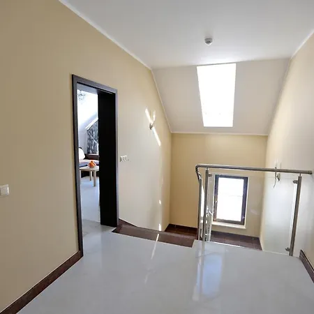 Pod Skrzycznem Щирк