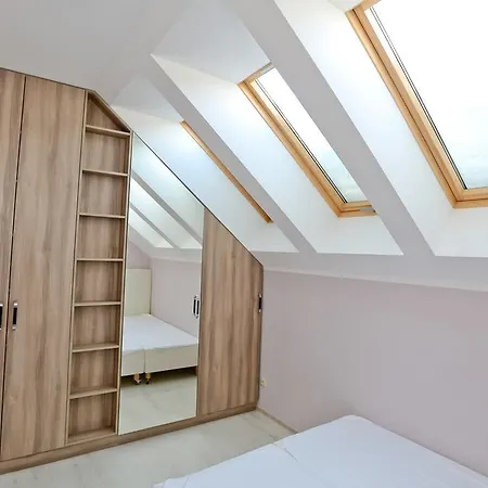 Pod Skrzycznem Щирк