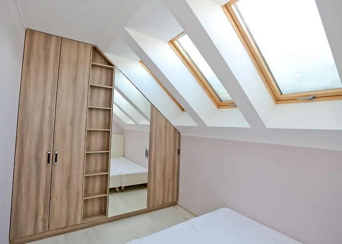 Pod Skrzycznem שצ'צ'ירק